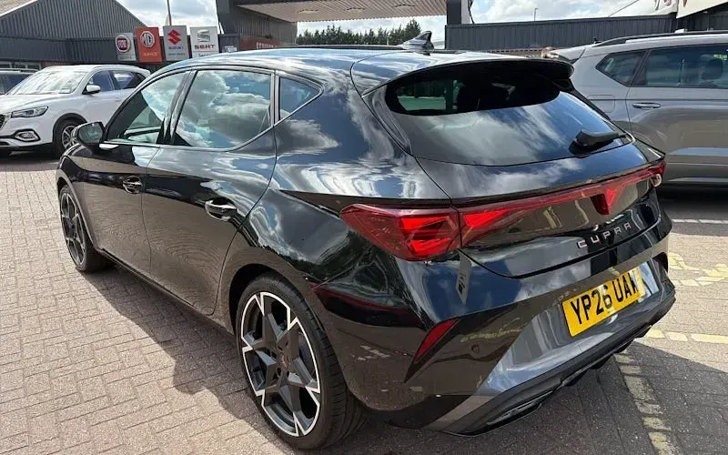 New Cupra Leon 150 HP (110 kW) 2026 Black Hatchback