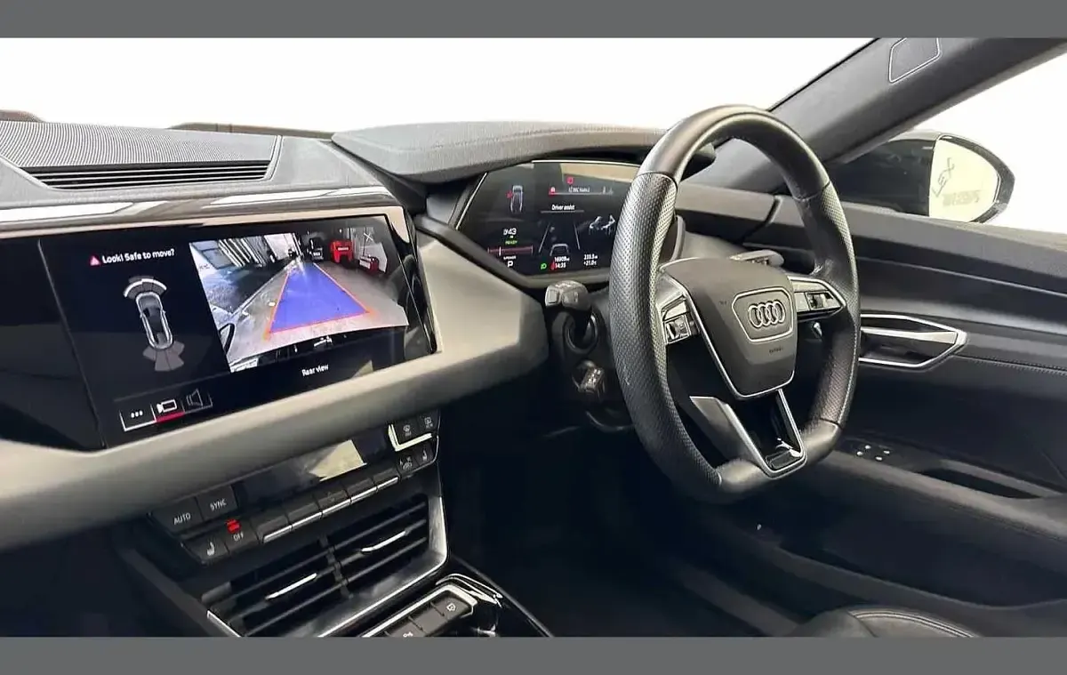 Used Audi e-tron GT quattro Comfort 384 kW (523 HP) 2022 Black Sedan