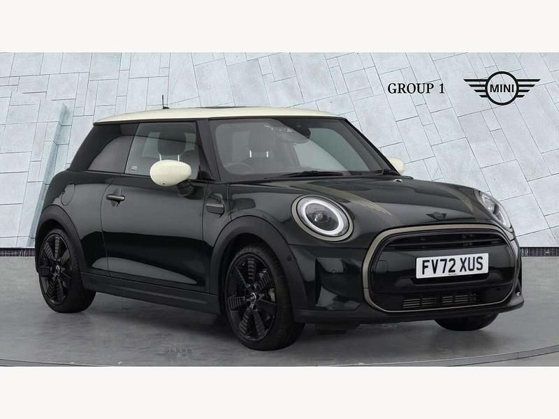 Green Used 2022 Mini Cooper Hatch Hatchback | £21,495 (A bit pricey) - Image 1/4
