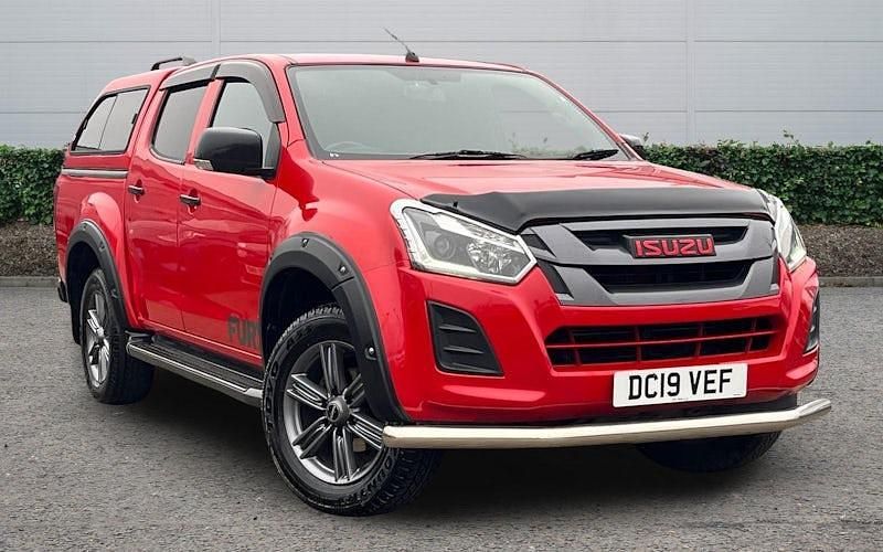 Used Isuzu D-Max 165 HP (121 kW) 2019 Cabriolet