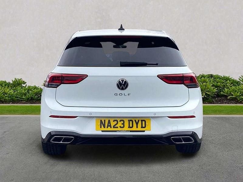 Used VW Golf VIII R-line 130 HP (95 kW) 2023 White Hatchback
