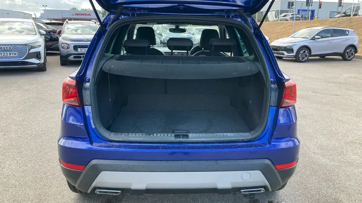 Used Seat Arona FR Sport 110 HP (80 kW) 2021 Blue SUV