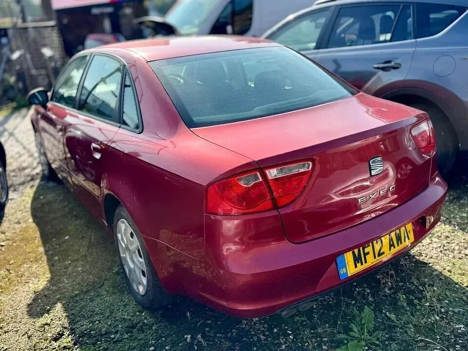 Used Seat Exeo 2012 Red Sedan
