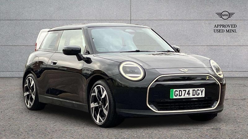 Black Used 2024 Mini Cooper SE Hatch Hatchback | £27,995 - Image 1/3