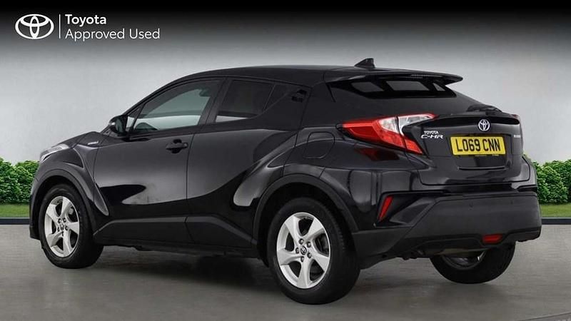 Used Toyota C-HR 120 HP (88 kW) 2019 Black SUV