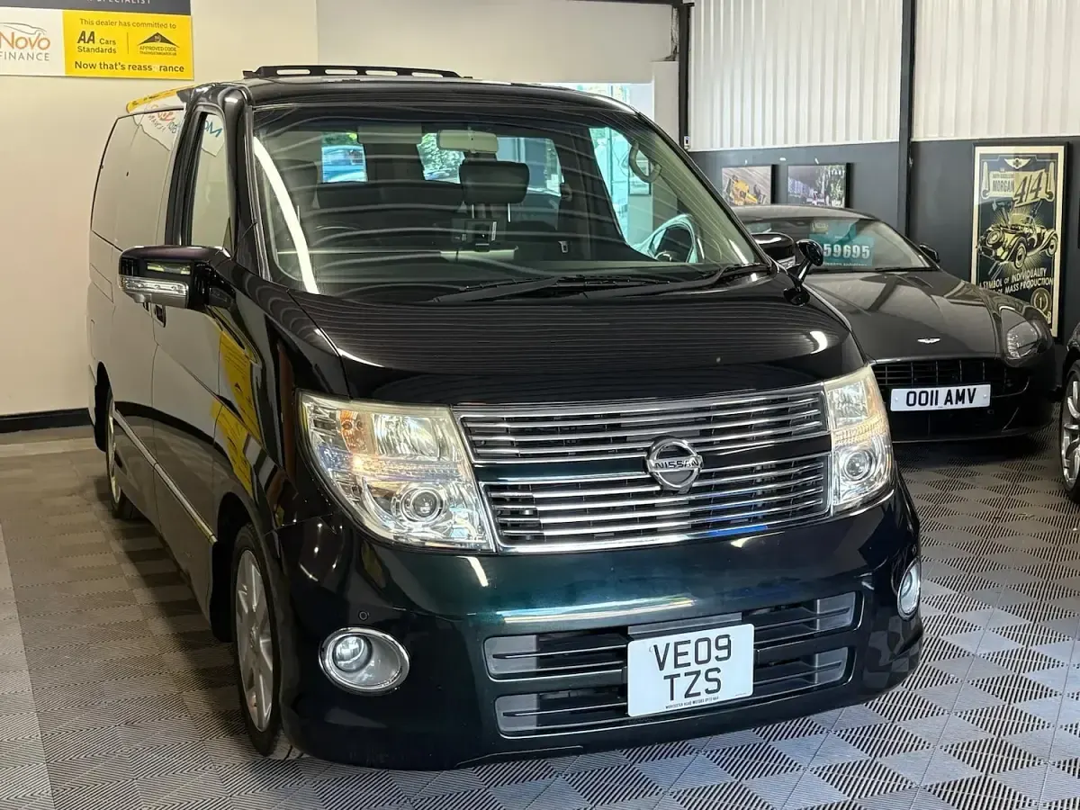 Used Nissan Elgrand 2024 Black MPV