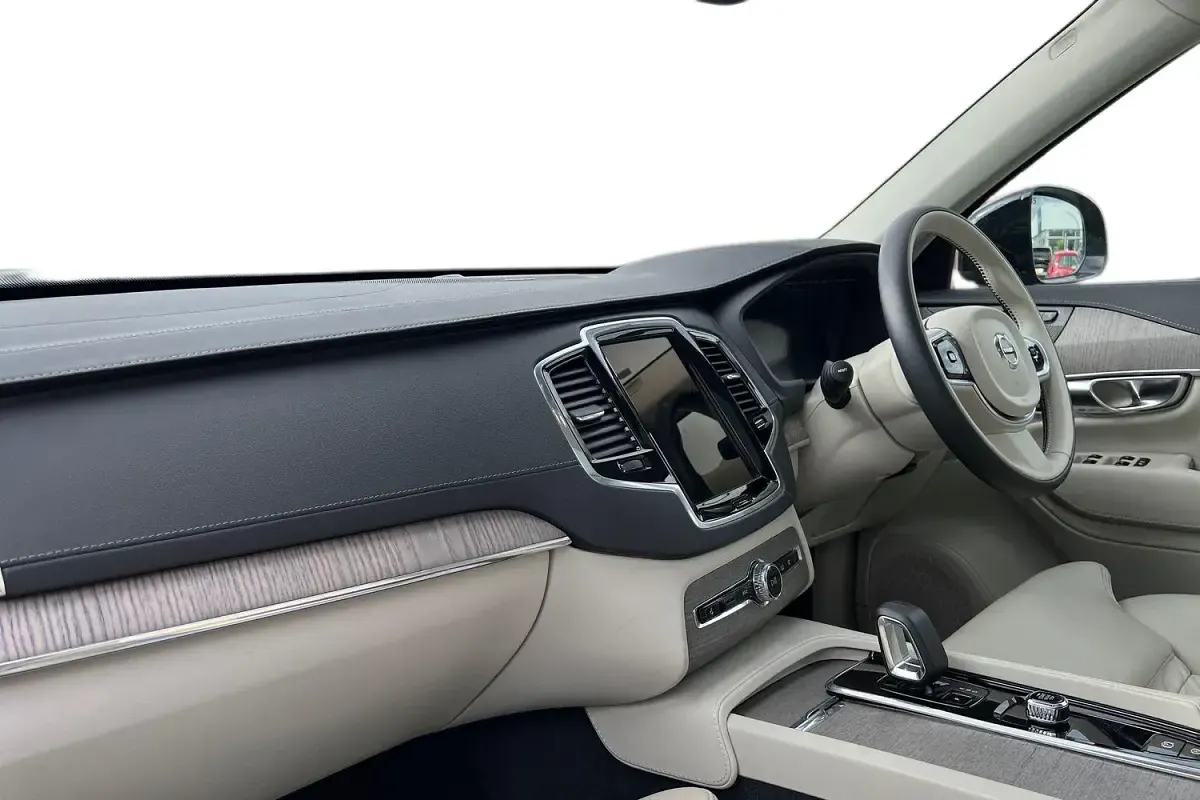 Used Volvo XC90 Plus 2022 Black SUV