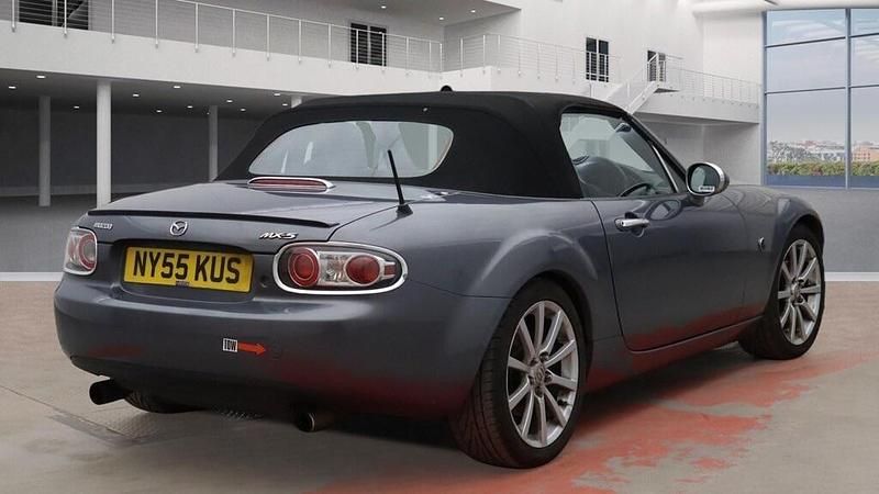 Used Mazda MX5 Inclusive 160 HP (117 kW) 2006 Grey Cabriolet