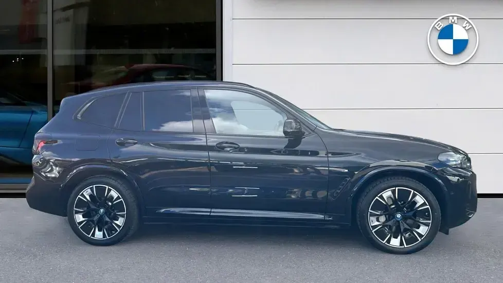 Used BMW iX3 M Sport 207 kW (282 HP) 2022 Black SUV