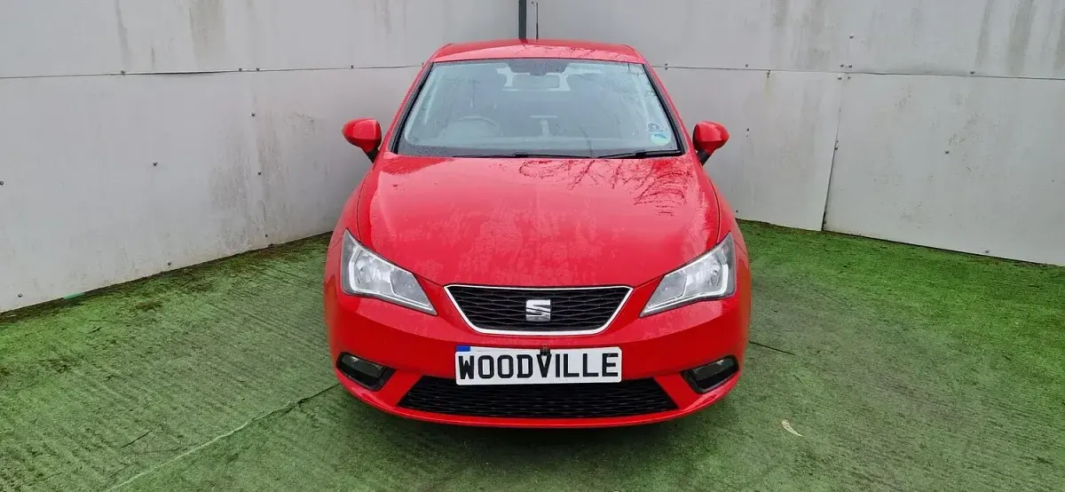Used Seat Ibiza I-Tech 105 HP (77 kW) 2014 Red Hatchback