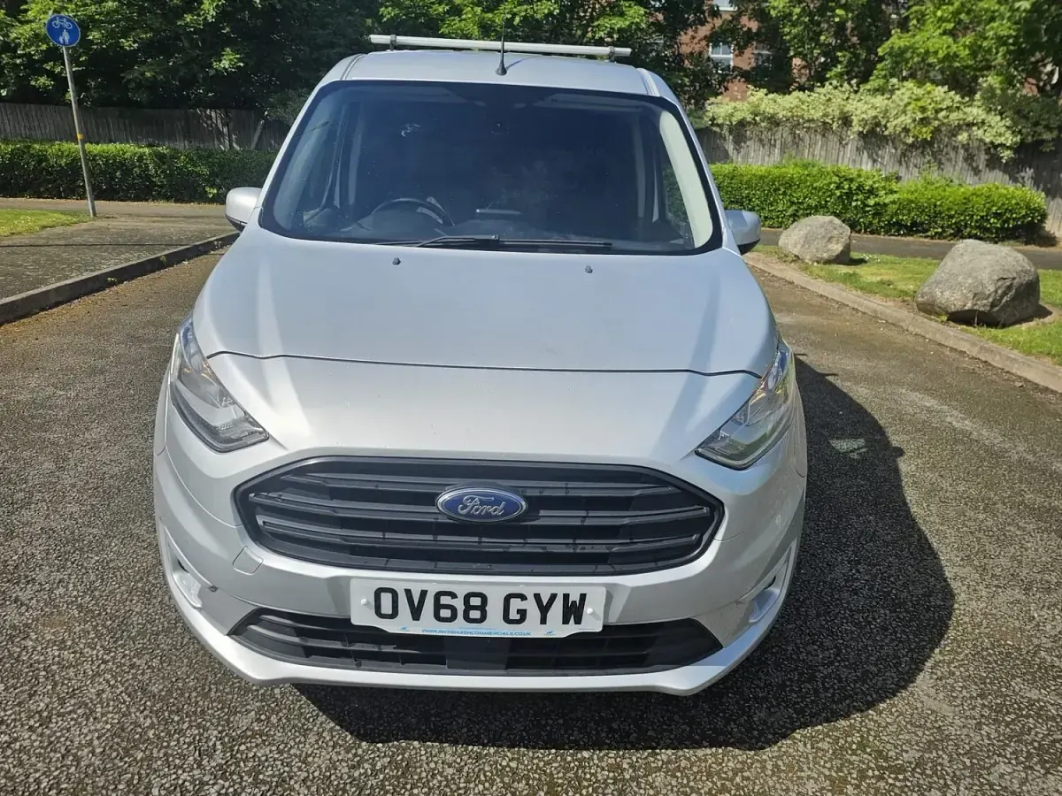 Used Ford Transit Connect Limited 2018 Silver MPV