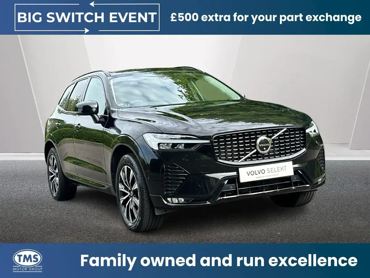 Usado Volvo XC60 Plus 197 HP (144 kW) 2023 Preto SUV