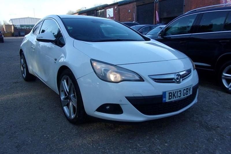 Used Vauxhall Astra GTC SRi 2013 Coupe