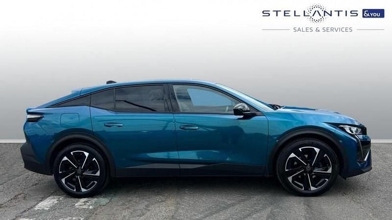 Used Peugeot 408 Allure Premium 129 HP (94 kW) 2023 Blue SUV