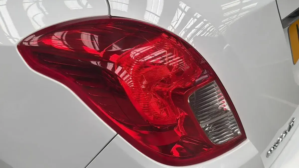 Used Vauxhall Mokka X Design Edition 138 HP (101 kW) 2018 White SUV