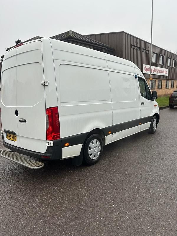 Używany Mercedes Sprinter 2019 Biały Van