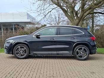 Used Mercedes GLA200 Executive 150 HP (110 kW) 2025 Black SUV