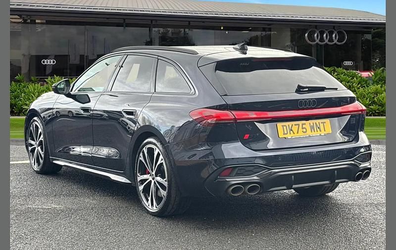 Used Audi S5 Advanced 367 HP (269 kW) 2025 Blue Estate