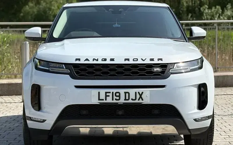 Used Land Rover Range Rover evoque S 203 HP (149 kW) 2019 White SUV