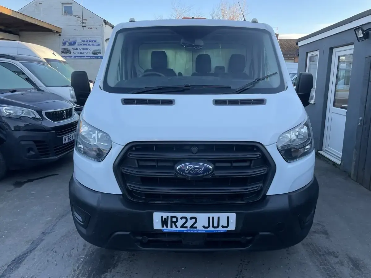 Used Ford Transit 130 HP (95 kW) 2022 White Cabriolet