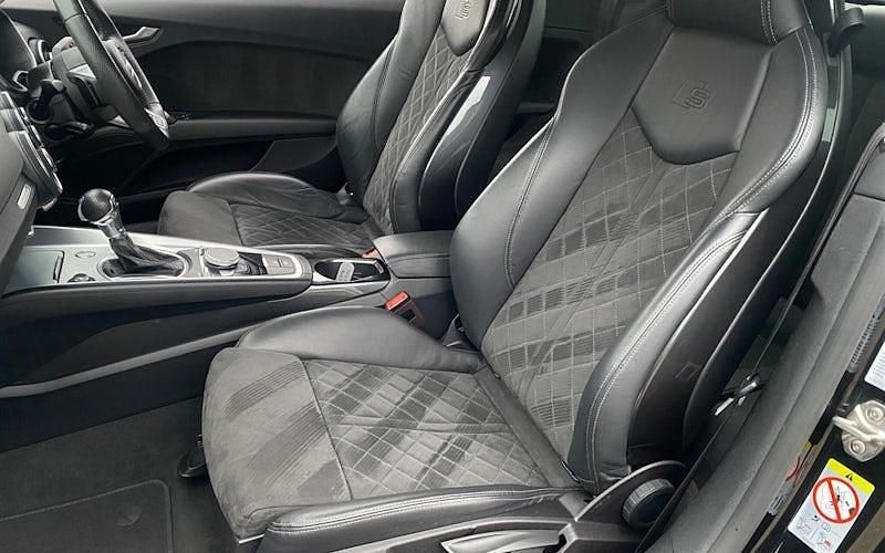 Used Audi TT Black Edition 197 HP (144 kW) 2024 Coupe