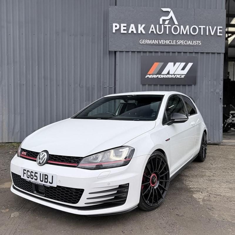 Used VW Golf VII GTI 300 HP (220 kW) 2015 White Hatchback