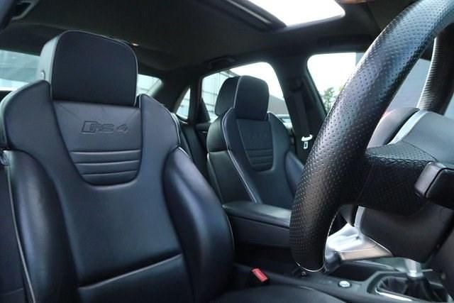 Used Audi RS4 Performance 420 HP (308 kW) 2007 Black Sedan