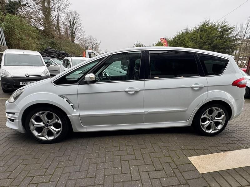 Used Ford S-MAX Titanium X 163 HP (119 kW) 2013 White MPV