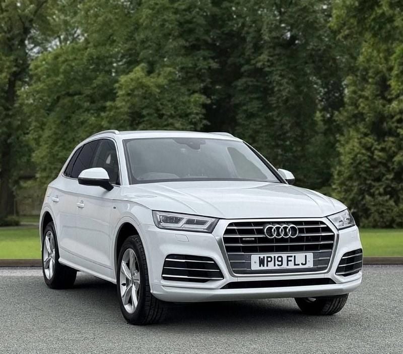 White Used 2019 Audi Q5 S-Line SUV | £19,750 (Super price) - Image 1/4