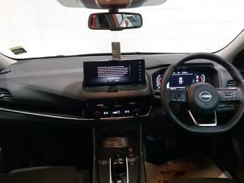 Used Nissan Qashqai N-Connecta 190 HP (139 kW) 2024 Red SUV