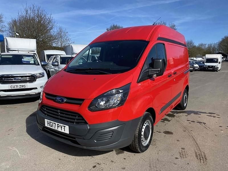 Begagnad Ford Transit Custom Trend 104 HK (76 kW) 2017 Röd Van