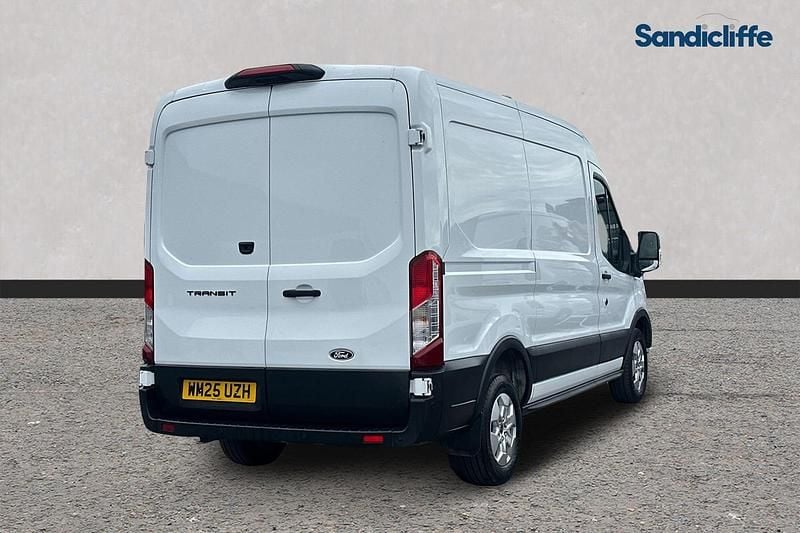 Used Ford Transit Limited 131 HP (96 kW) 2026 White Van