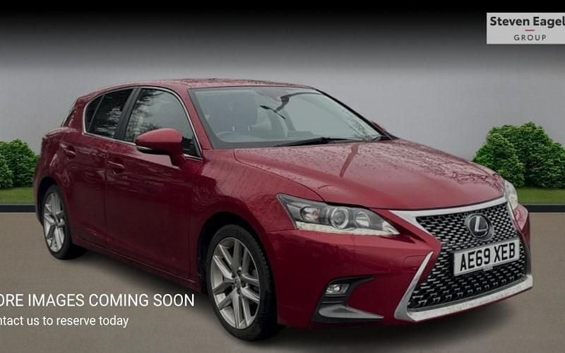 Used 2020 Lexus CT200h Hatchback | £15,300 (Fair price) - Image 1/4