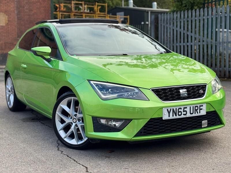 White Used 2015 Seat Leon FR Hatchback | £9,795 (Fair price) - Image 1/4