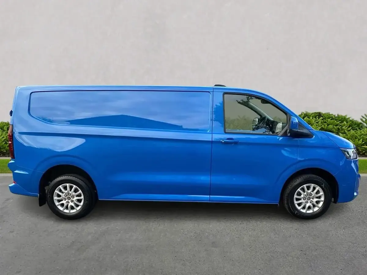 Usado VW Transporter S 2025 Azul Van