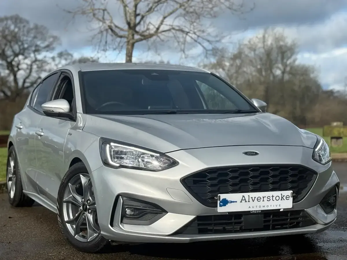 Used Ford Focus ST-Line 120 HP (88 kW) 2020 Hatchback