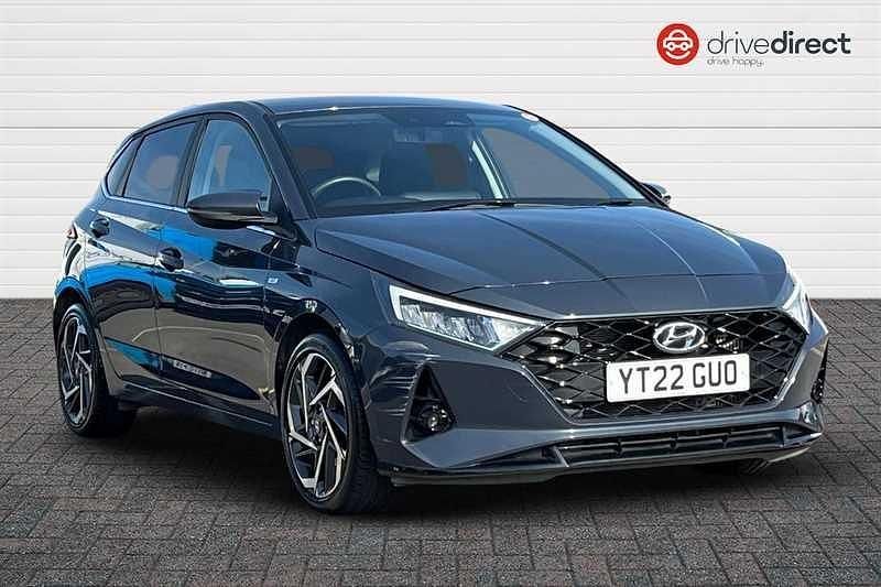 Metallic stardust grey Used 2022 Hyundai i20 Premium Hatchback | £16,100 (Fair price) - Image 1/4