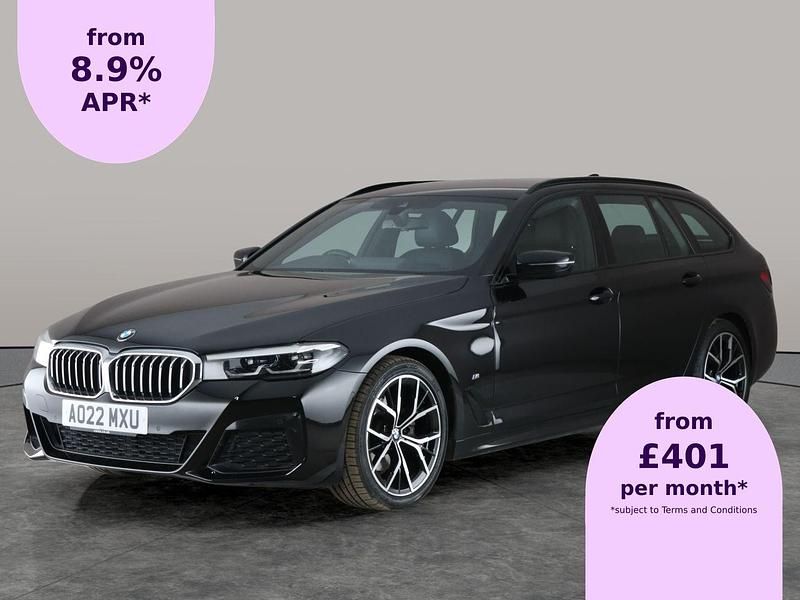Black Used 2022 BMW 520 M Sport Estate | £25,780 (Fair price) - Image 1/2