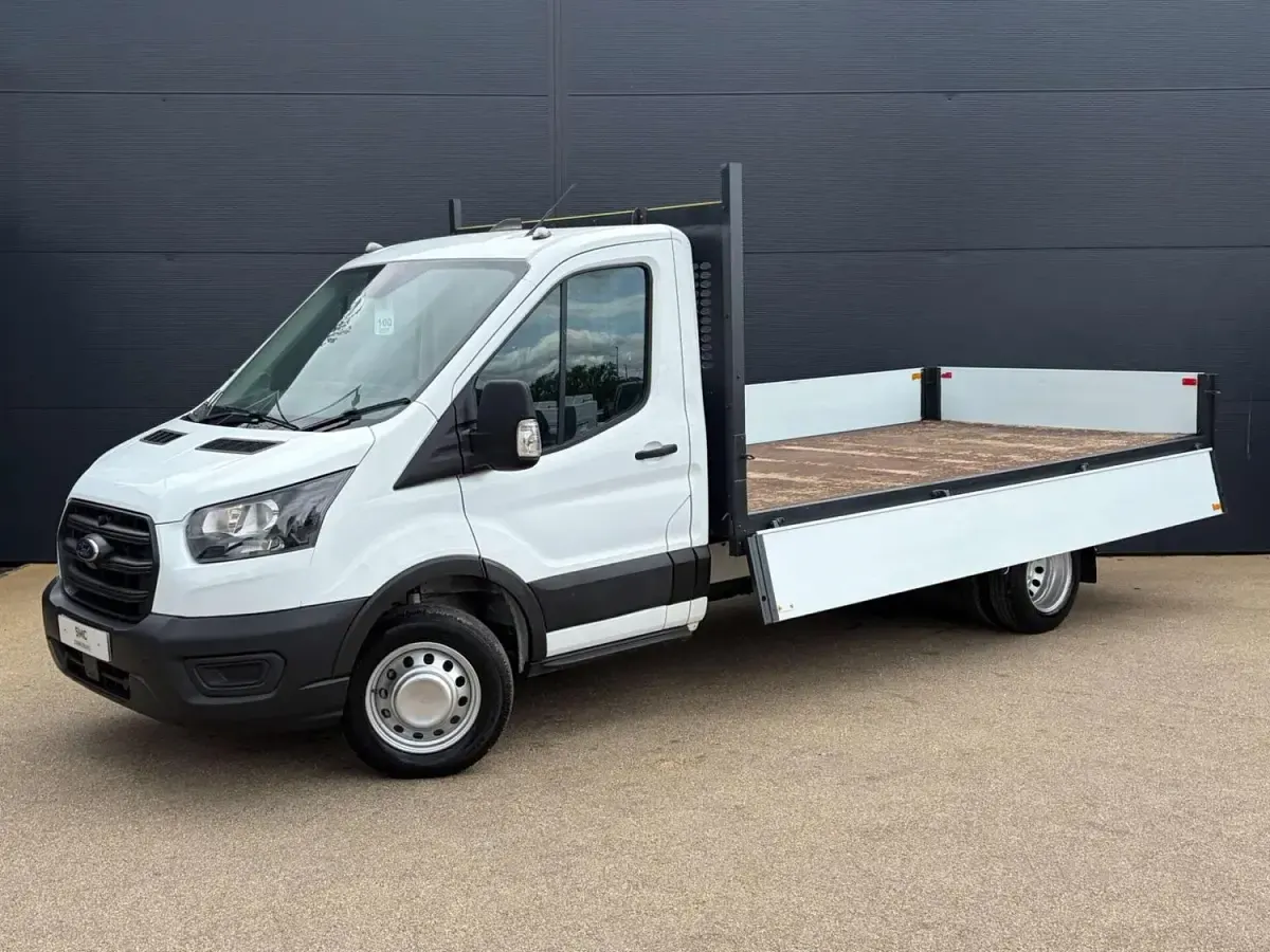 Usado Ford Transit 130 HP (95 kW) 2023 Branco Cabrios