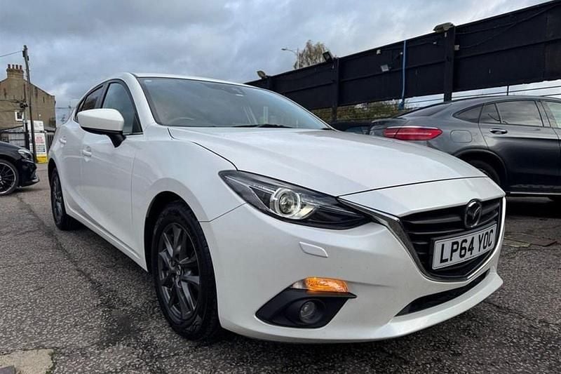 White Used 2015 Mazda 3 Hatchback | £5,099 (Good price) - Image 1/1