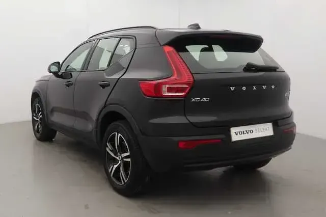 Used Volvo XC40 Plus 161 HP (118 kW) 2023 Black SUV