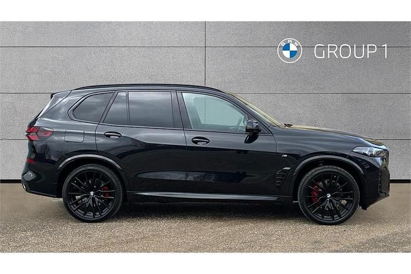 New BMW X5 M Sport 298 HP (219 kW) 2025 Black sapphire metallic paint SUV