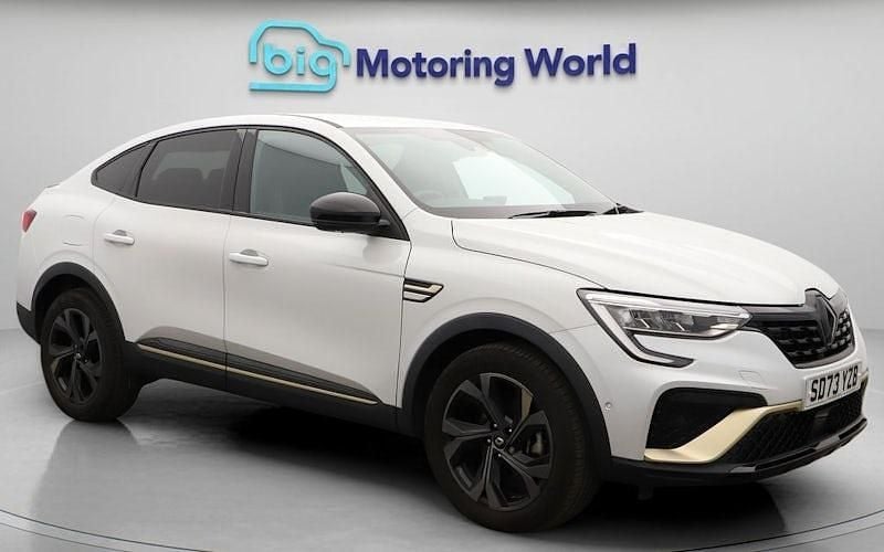 White Used 2022 Renault Arkana Engineered SUV | £18,032 (Fair price) - Image 1/4