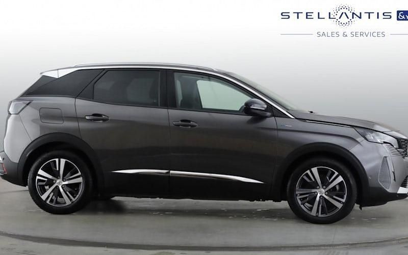 Used Peugeot 3008 Allure Premium 224 HP (164 kW) 2021 Grey SUV