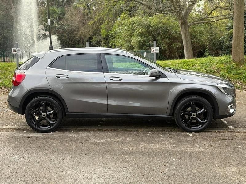 Used Mercedes GLA200 Executive 2018 Grey SUV