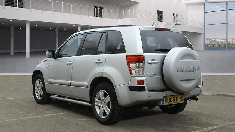 Used Suzuki Grand Vitara 2006 Silver SUV