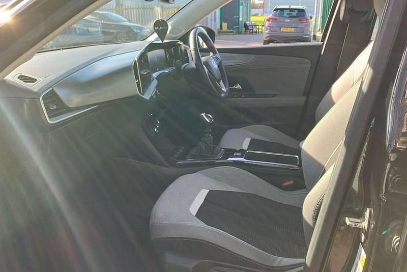 Used Vauxhall Mokka Elite 131 HP (96 kW) 2021 Diamond black SUV