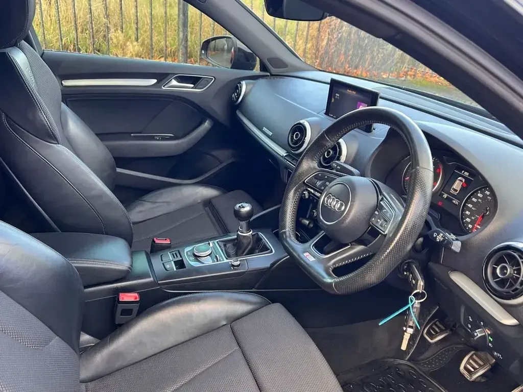 Used Audi A3 Sportback S-Line 110 HP (80 kW) 2016 Black Hatchback