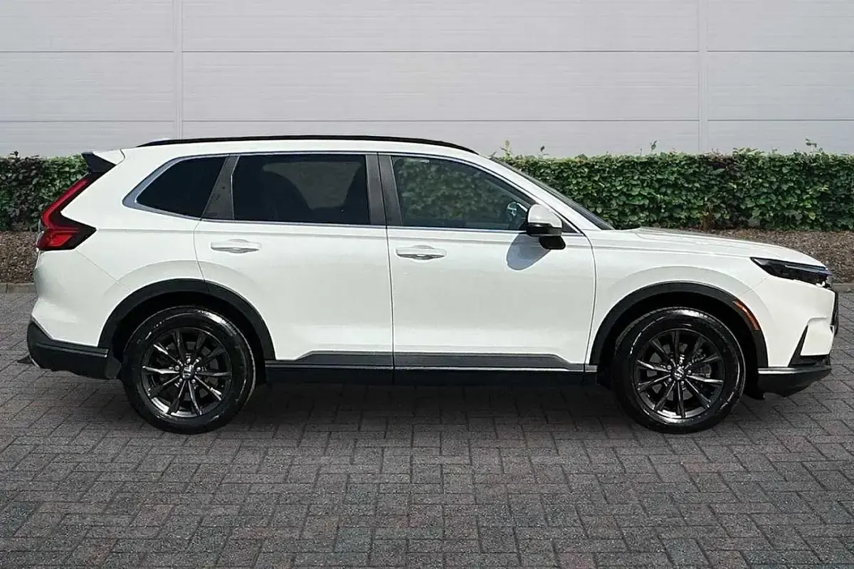 Used Honda CR-V Advance 2025 White SUV
