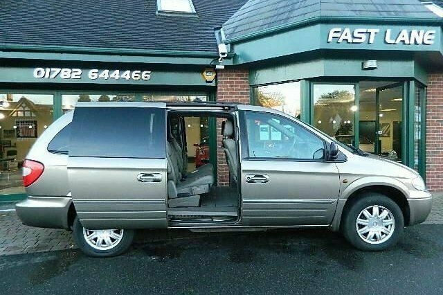 Used 2005 Chrysler Grand Voyager MPV | £7,978 - Image 1/3